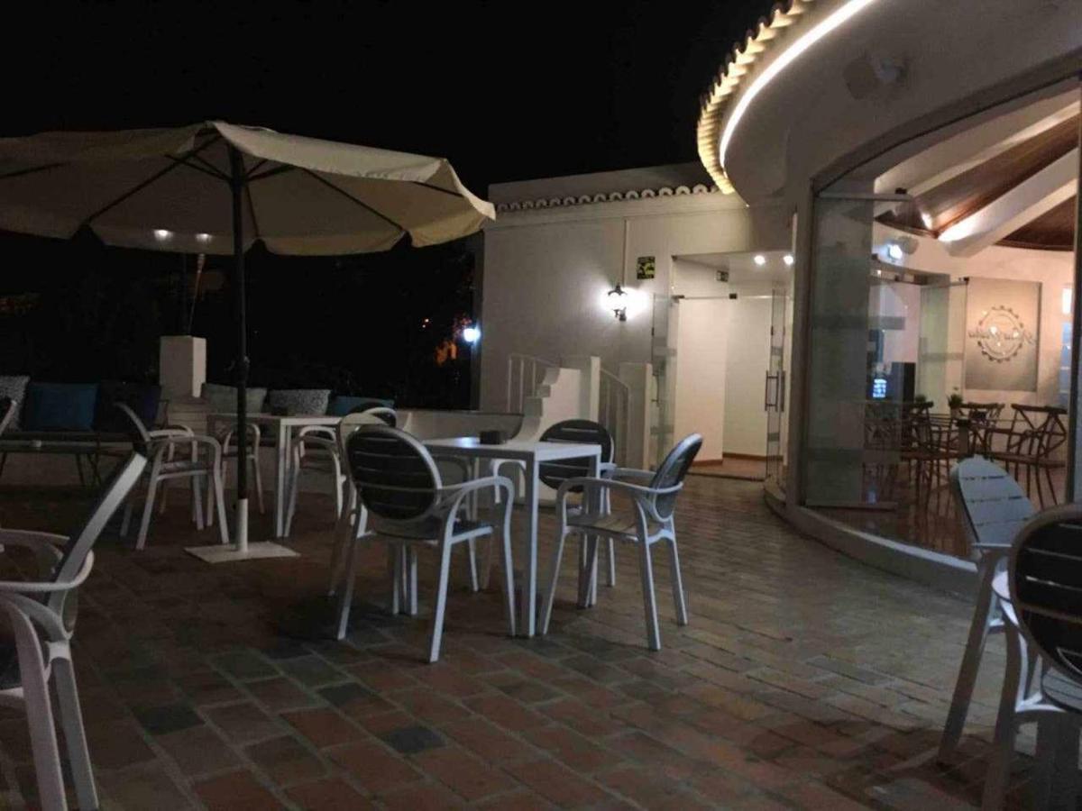 Tavira Cozy Studio By The Pool Extérieur photo
