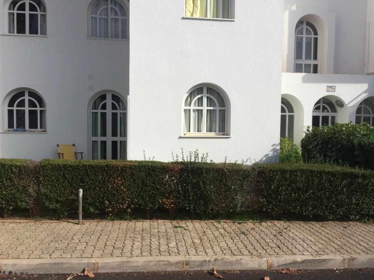 Tavira Cozy Studio By The Pool Extérieur photo